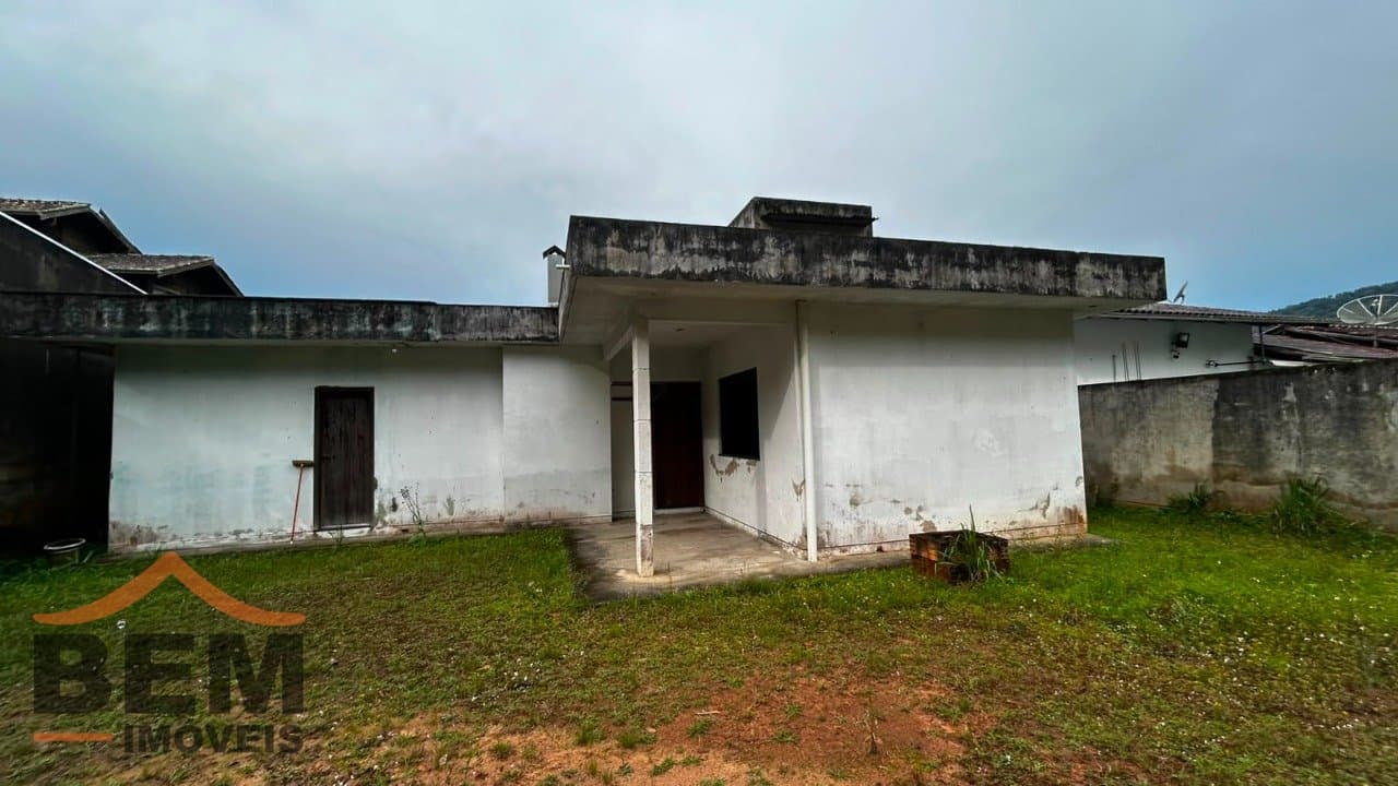 Terreno para Venda no bairro Espinheiros, em Itajaí