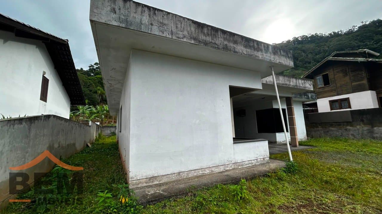 Terreno para Venda no bairro Espinheiros, em Itajaí