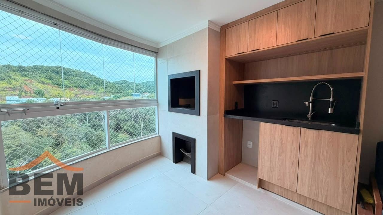 Apartamento para Venda com 3 quartos e 100m² no bairro Praia Brava, em Itajai