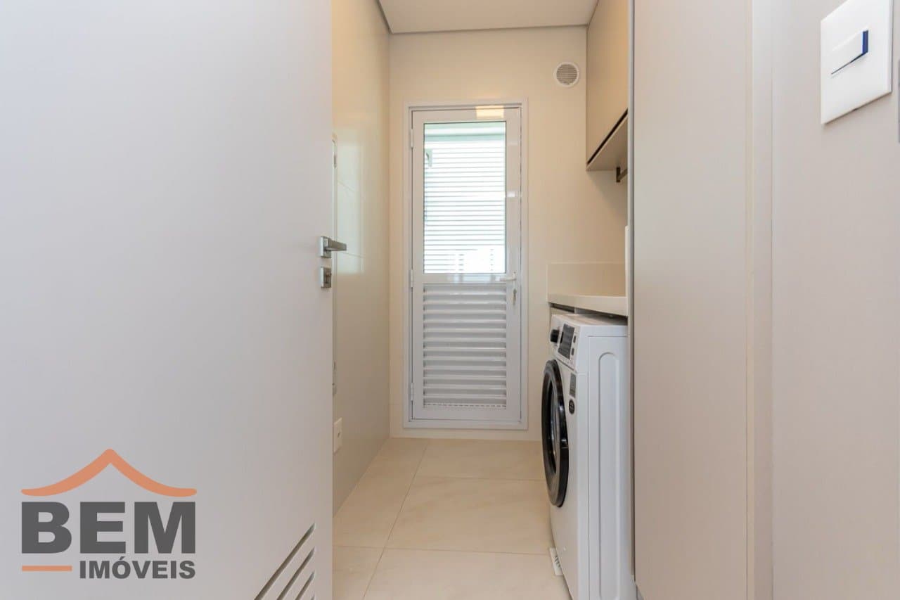 Apartamento para Venda com 4 quartos e 132m² no bairro Centro, em Balneário Camboriú