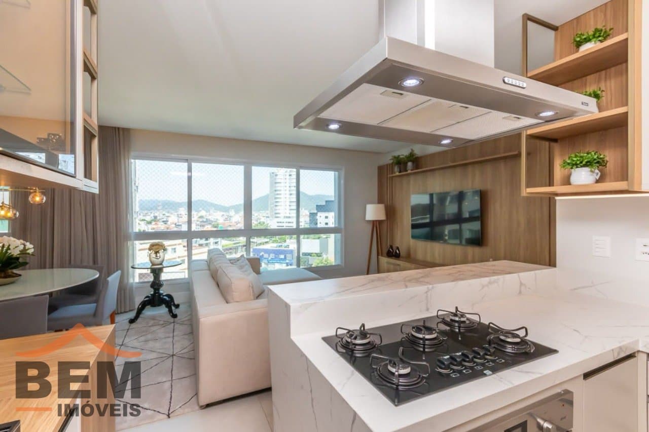 Apartamento para Venda com 4 quartos e 132m² no bairro Centro, em Balneário Camboriú