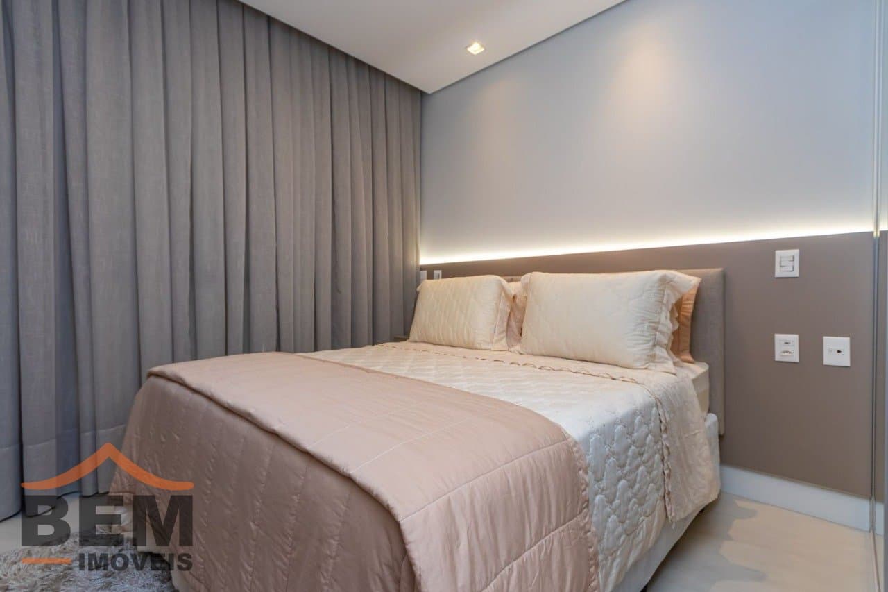Apartamento para Venda com 4 quartos e 132m² no bairro Centro, em Balneário Camboriú