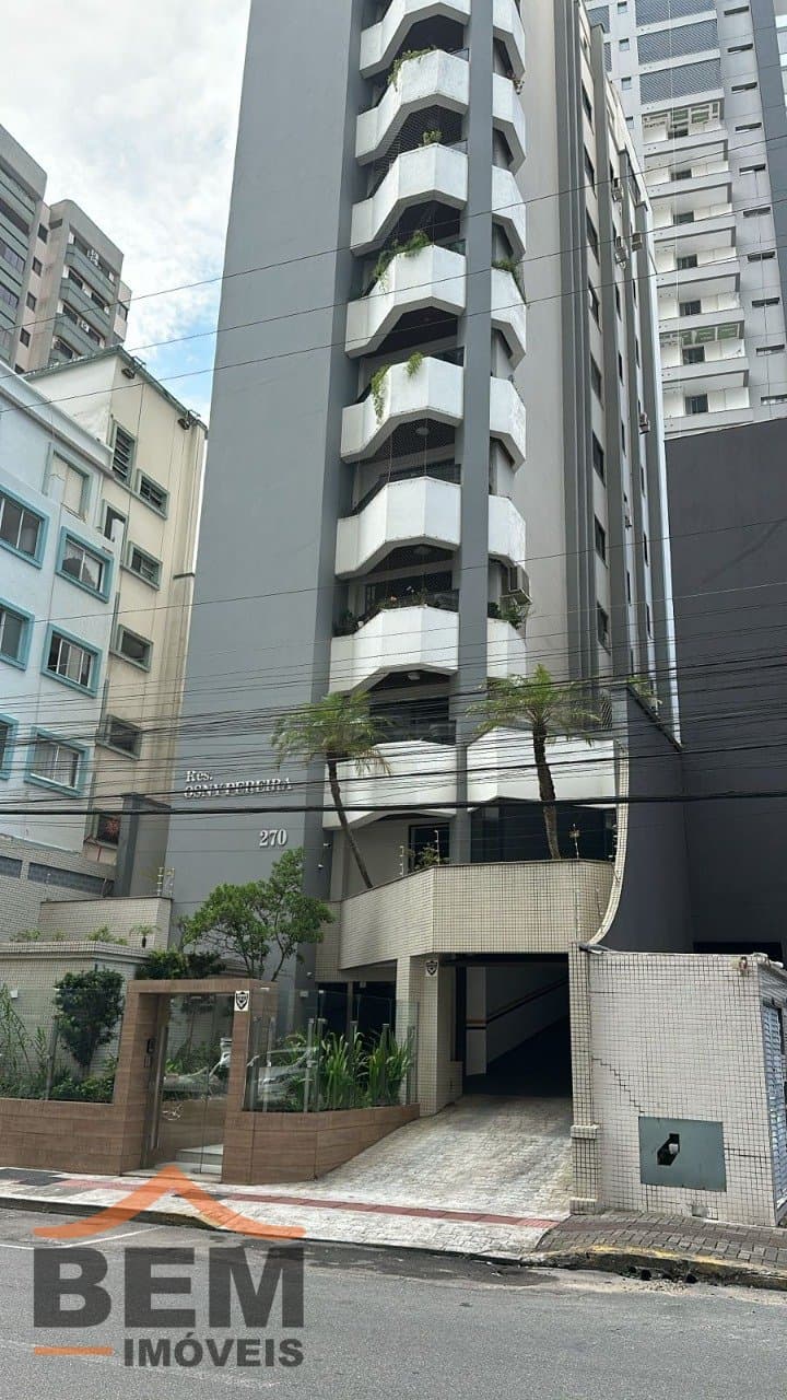 Apartamento para Venda com 3 quartos e 148m² no bairro Centro, em Itajai