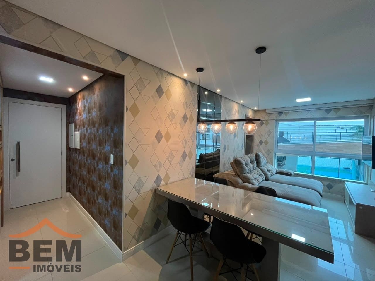 Apartamento para Locação com 2 quartos e 92m² no bairro Ressacada, em Itajaí