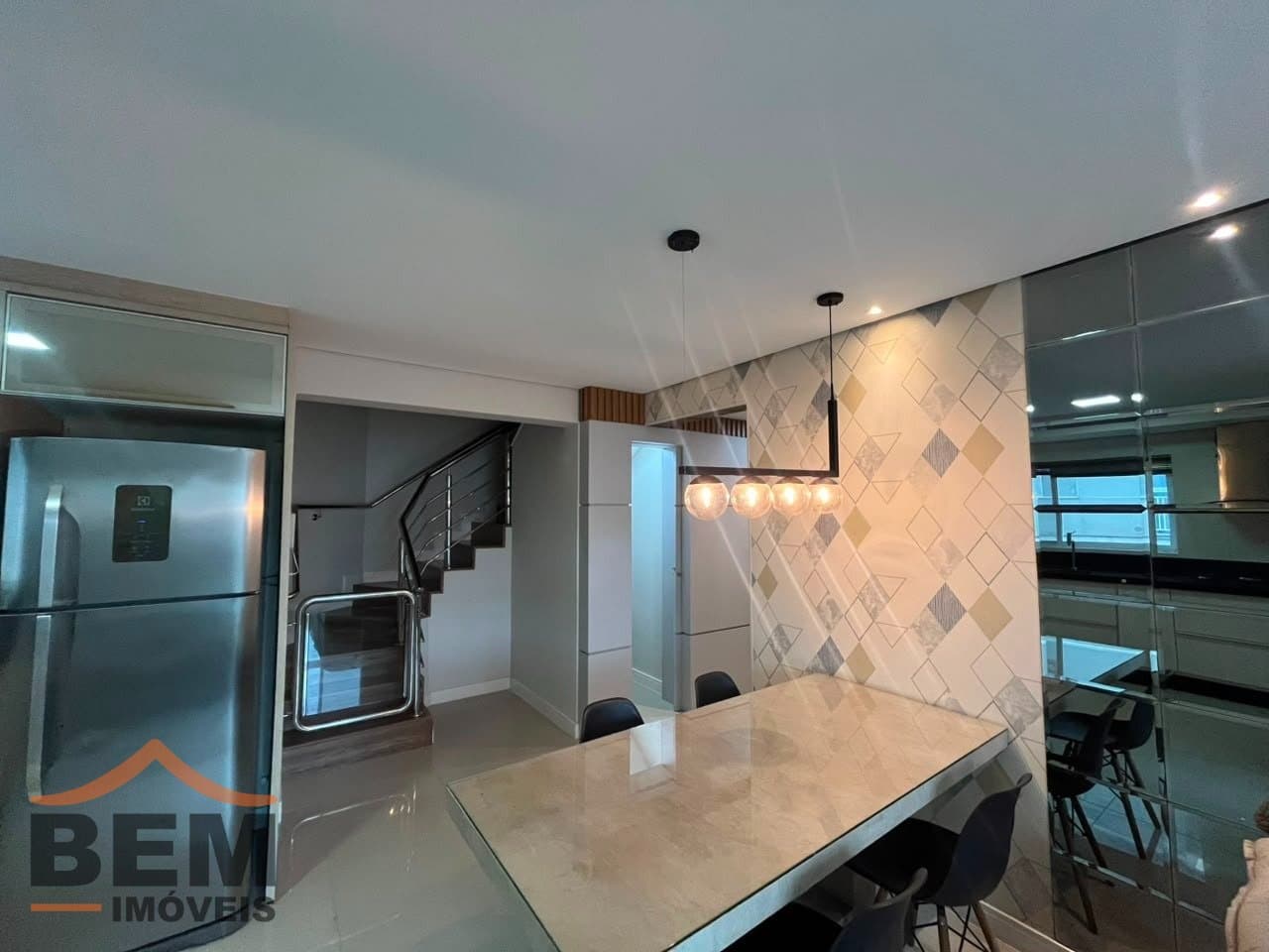 Apartamento para Locação com 2 quartos e 92m² no bairro Ressacada, em Itajaí
