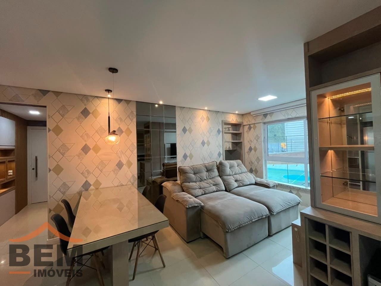 Apartamento para Locação com 2 quartos e 92m² no bairro Ressacada, em Itajaí