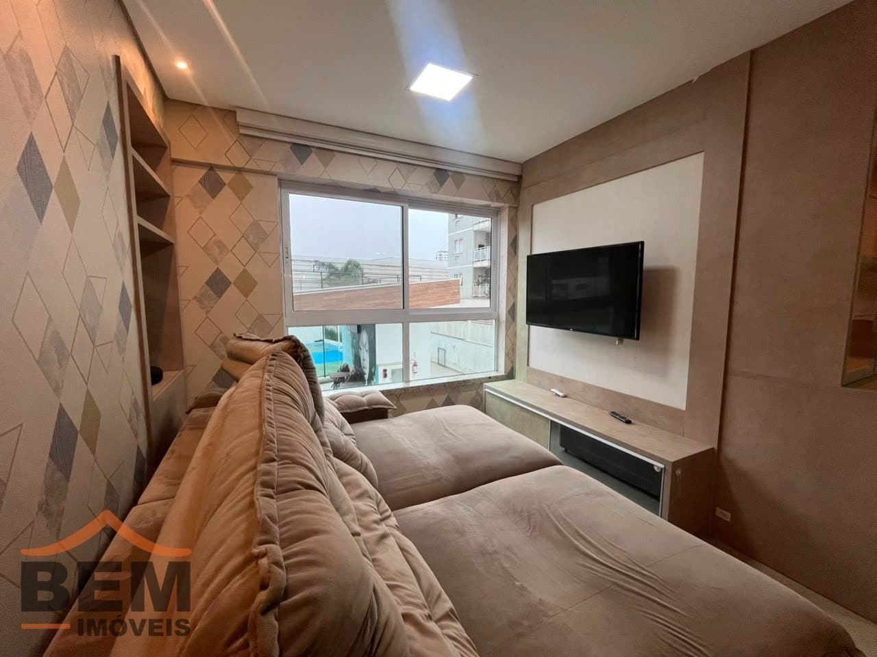 Apartamento para Locação com 2 quartos e 92m² no bairro Ressacada, em Itajaí