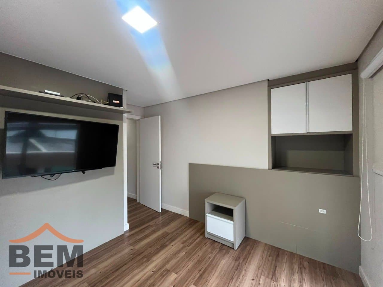 Apartamento para Locação com 2 quartos e 92m² no bairro Ressacada, em Itajaí