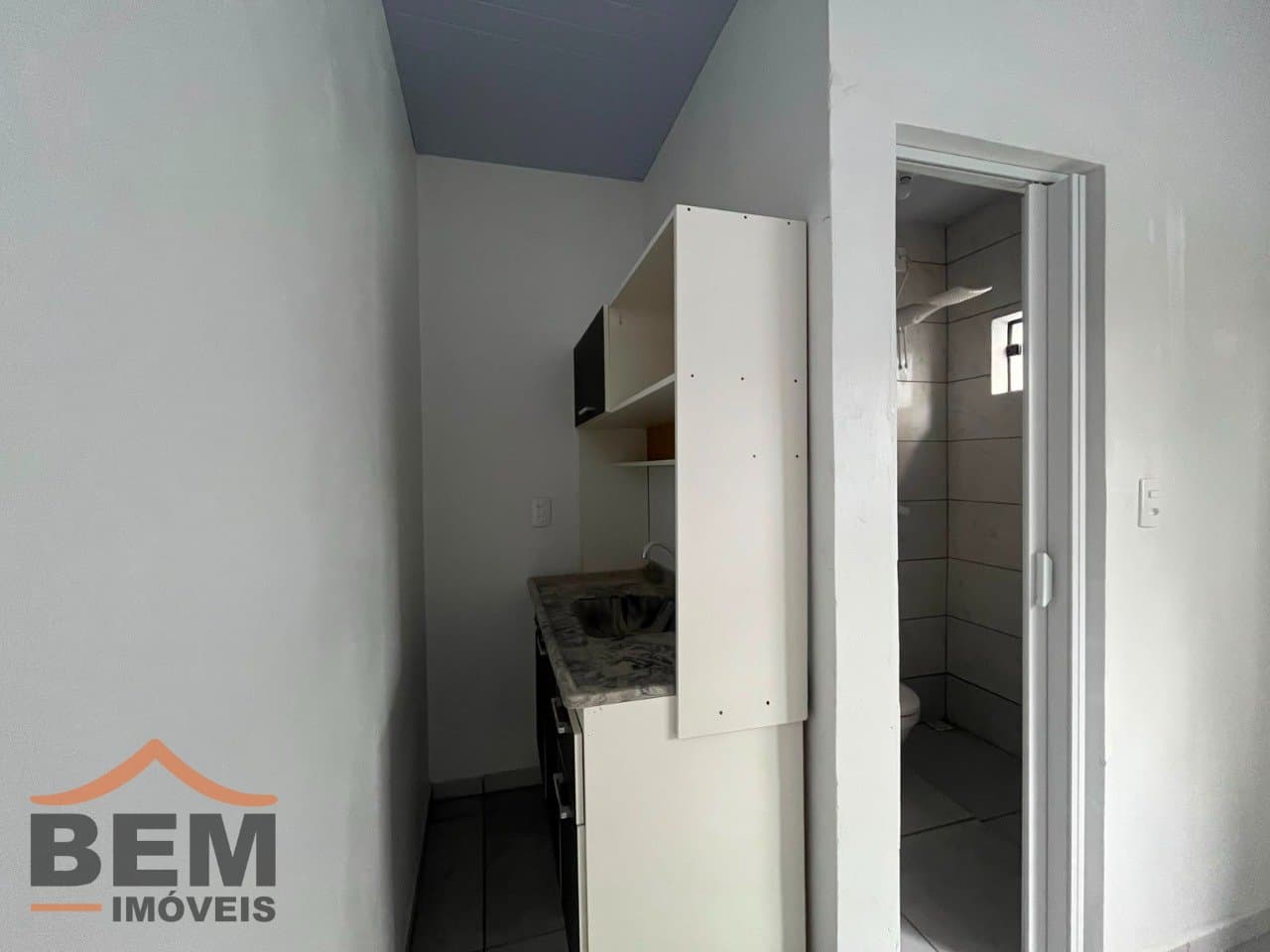 Kitnet para Locação com 1 quarto e 18m² no bairro Praia Brava, em Itajaí