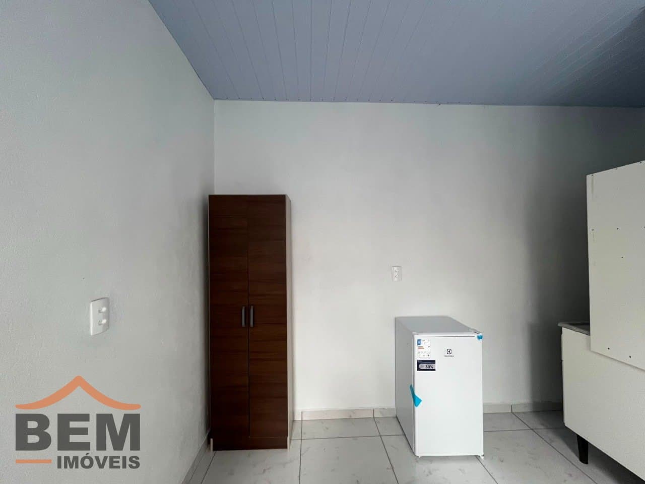 Kitnet para Locação com 1 quarto e 18m² no bairro Praia Brava, em itajai