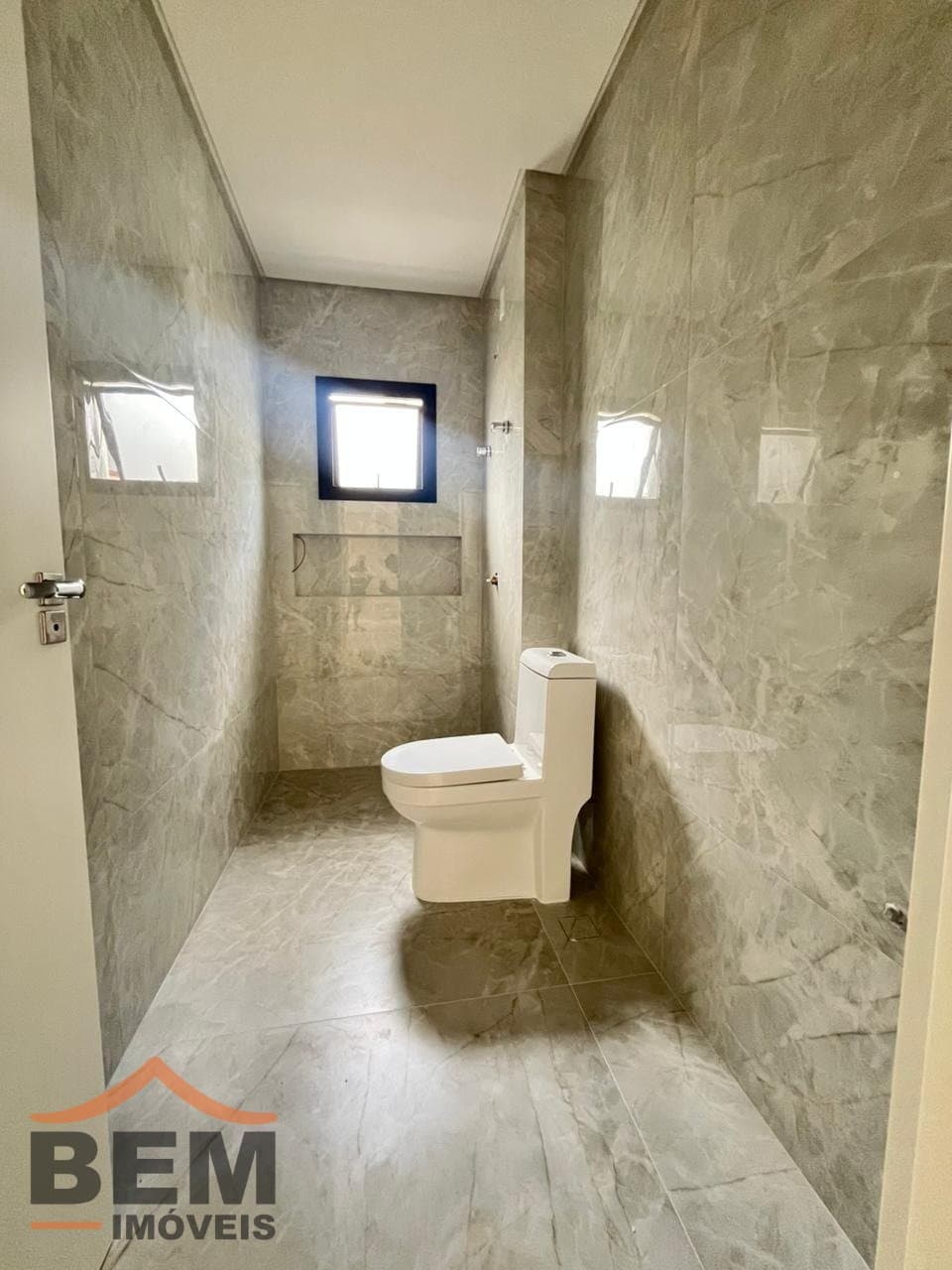 Casa em Condomínio para Venda com 4 quartos e 305m² no bairro Santa Regina, em Camboriú: WhatsApp Image 2026-08-11 at 9.22