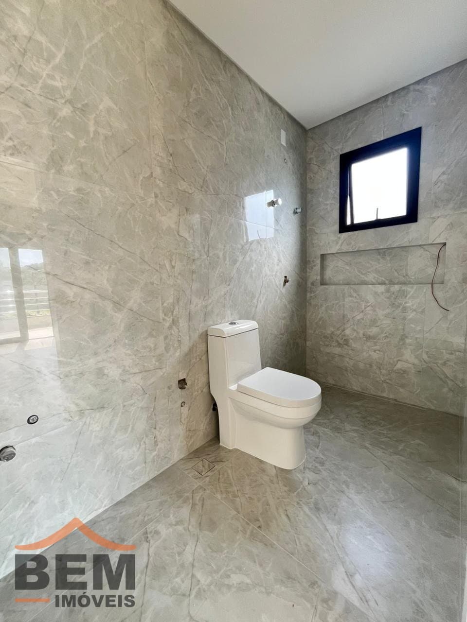 Casa em Condomínio para Venda com 4 quartos e 305m² no bairro Santa Regina, em Camboriú: WhatsApp Image 2026-08-11 at 9.22