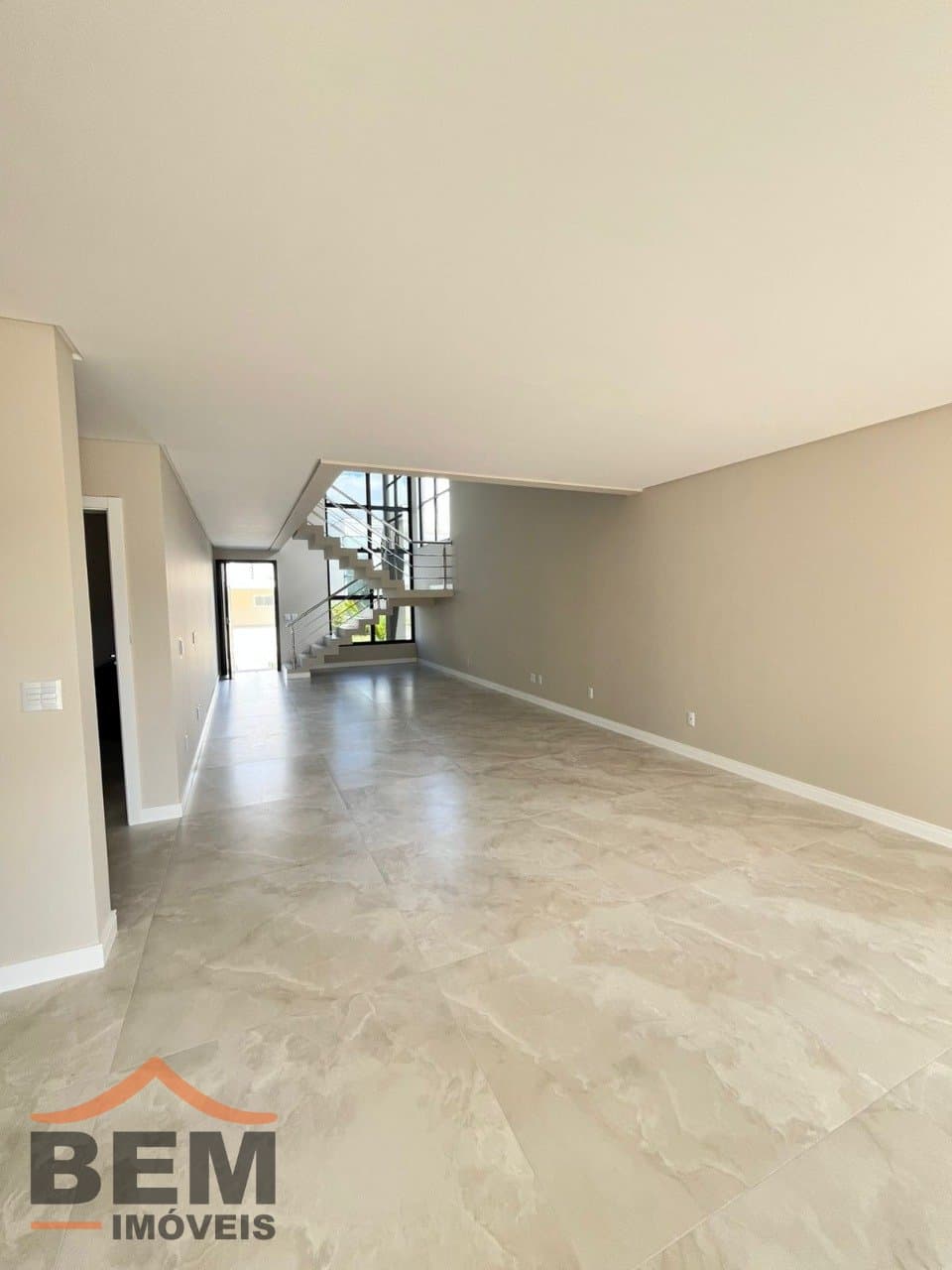 Casa em Condomínio para Venda com 4 quartos e 305m² no bairro Santa Regina, em Camboriú: WhatsApp Image 2026-08-11 at 9.22