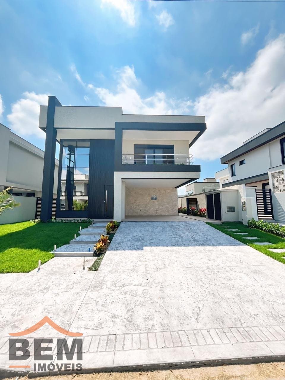 Casa em Condomínio para Venda com 4 quartos e 305m² no bairro Santa Regina, em Camboriú: WhatsApp Image 2026-08-11 at 9.22