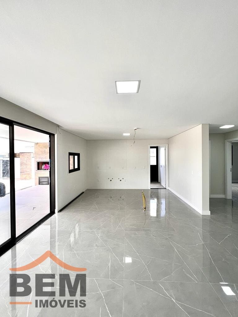Casa em Condomínio para Venda com 4 quartos e 265m² no bairro Santa Regina, em Camboriú: WhatsApp Image 2026-08-11 at 9.21