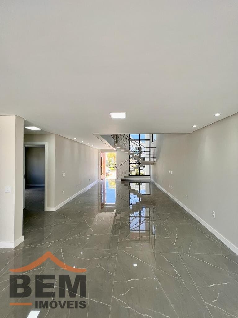 Casa em Condomínio para Venda com 4 quartos e 265m² no bairro Santa Regina, em Camboriú: WhatsApp Image 2026-08-11 at 9.21