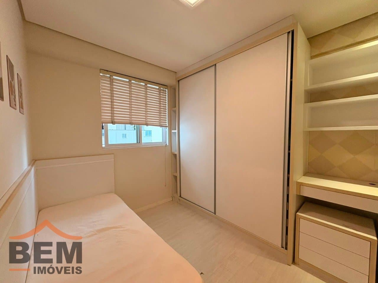 Apartamento para Locação com 2 quartos e 94m² no bairro São Judas, em Itajaí