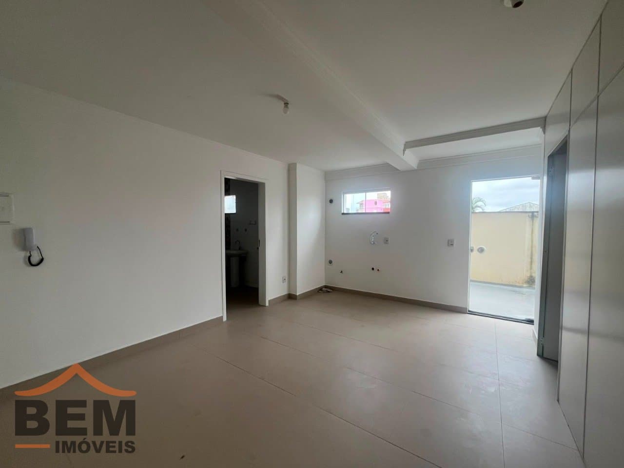 Apartamento para Locação com 1 quarto e 40m² no bairro Centro, em Navegantes