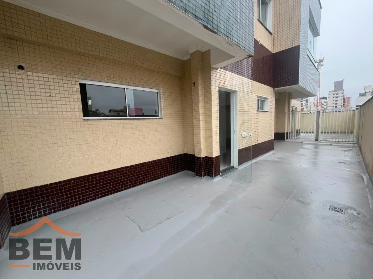 Apartamento para Locação com 1 quarto e 40m² no bairro Centro, em Navegantes