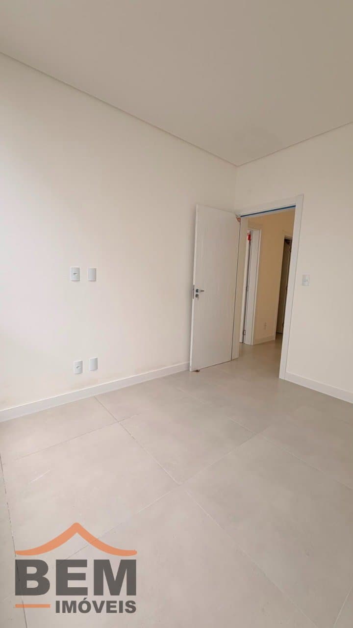 Casa para Venda com 3 quartos e 160m² no bairro Fazenda, em Itajaí