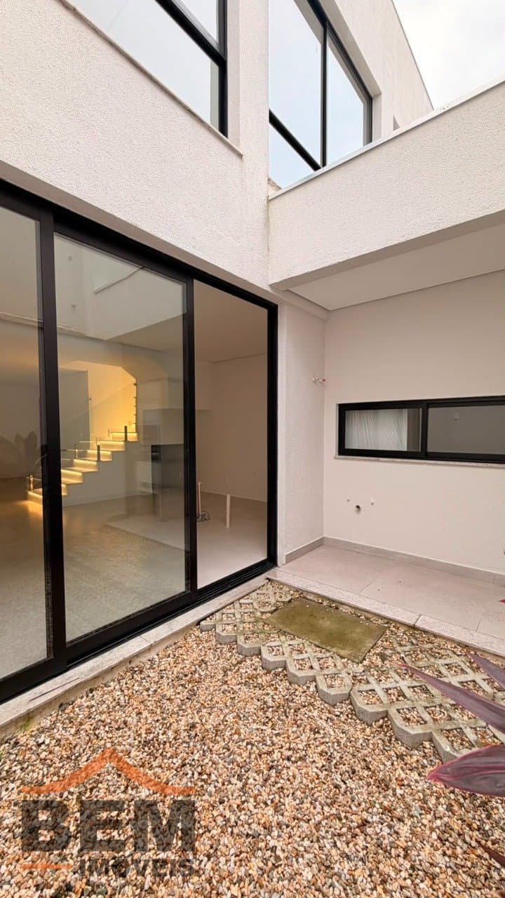 Casa para Venda com 3 quartos e 160m² no bairro Fazenda, em Itajaí