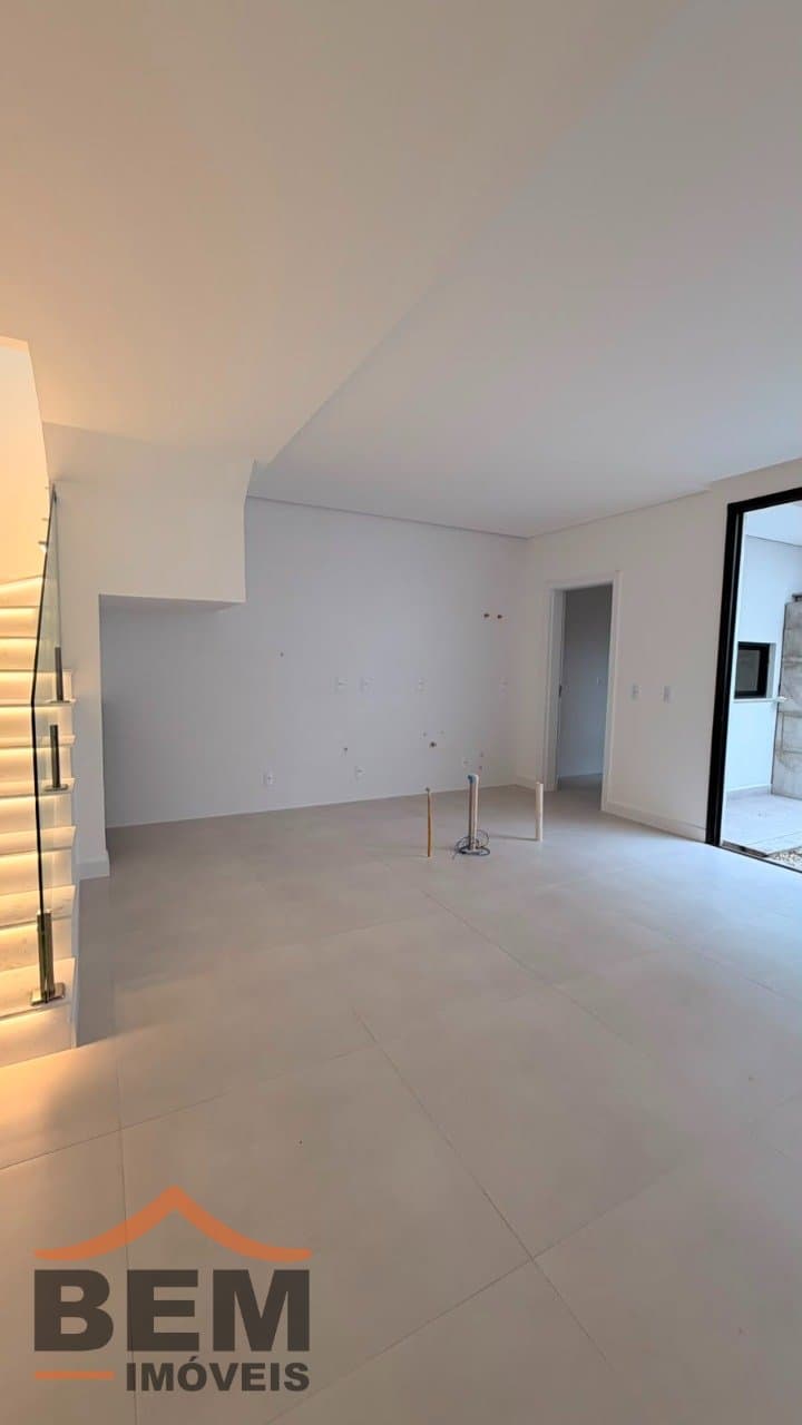 Casa para Venda com 3 quartos e 160m² no bairro Fazenda, em Itajaí