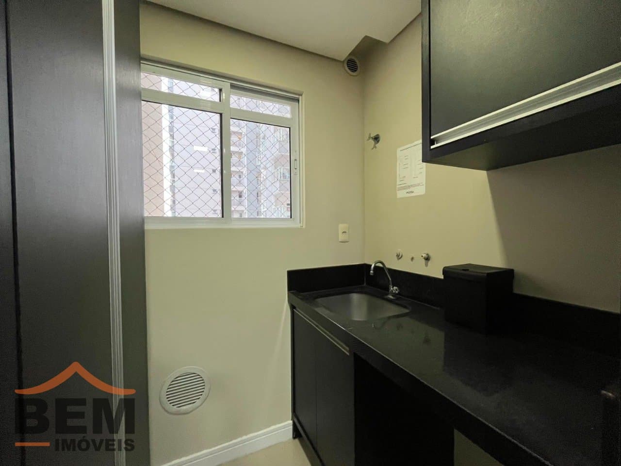 Apartamento com 3 quartos e 82m² no bairro São João, em Itajaí