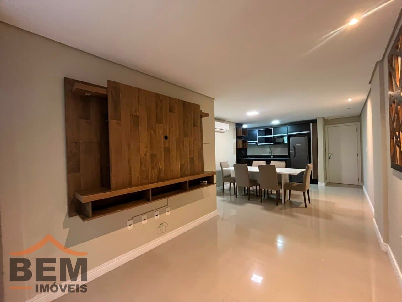 Apartamento com 3 quartos e 82m² no bairro São João, em Itajaí
