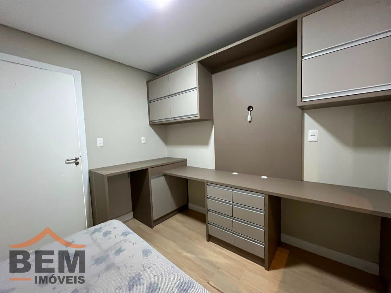 Apartamento com 3 quartos e 82m² no bairro São João, em Itajaí