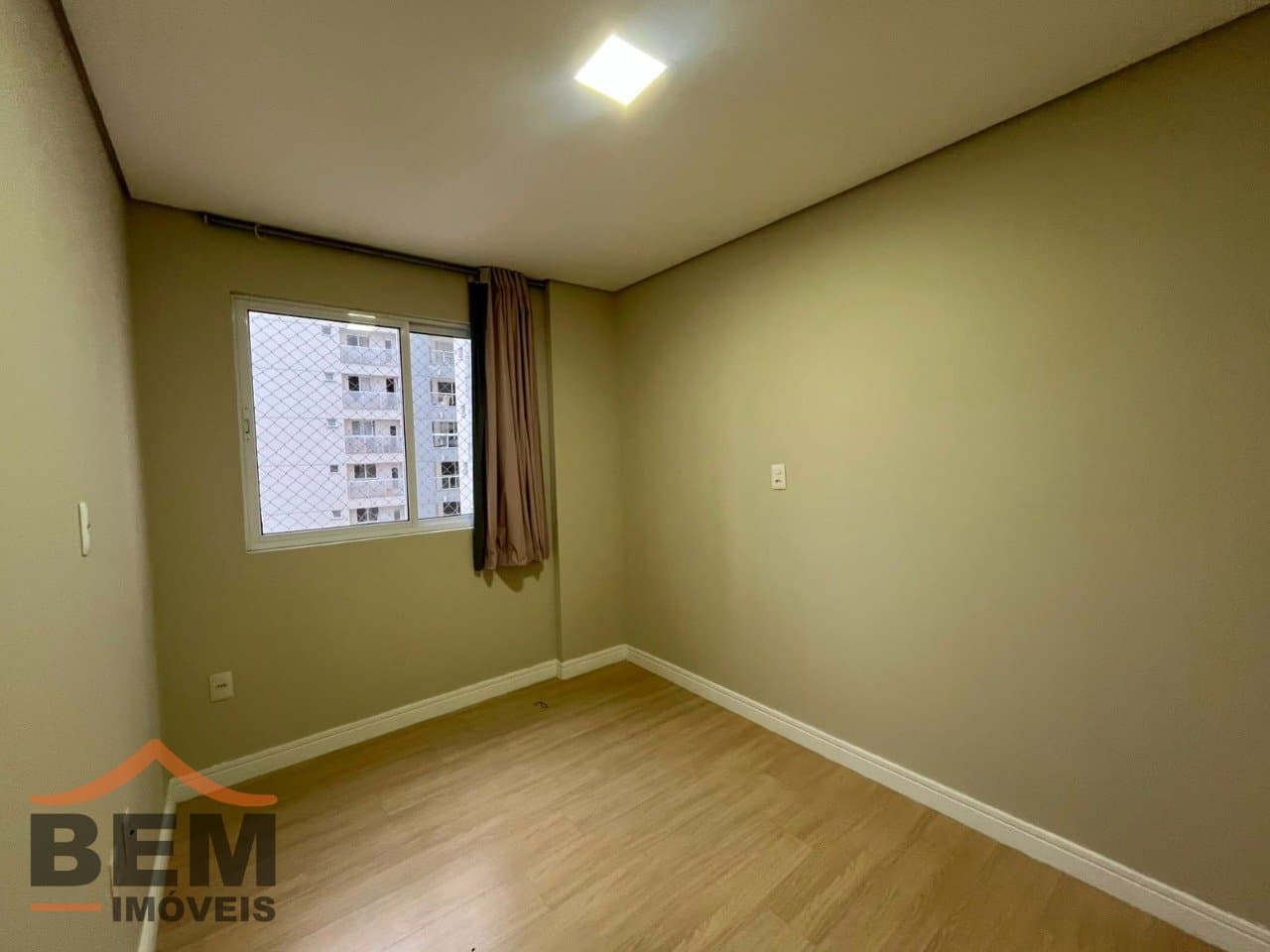 Apartamento com 3 quartos e 82m² no bairro São João, em Itajaí