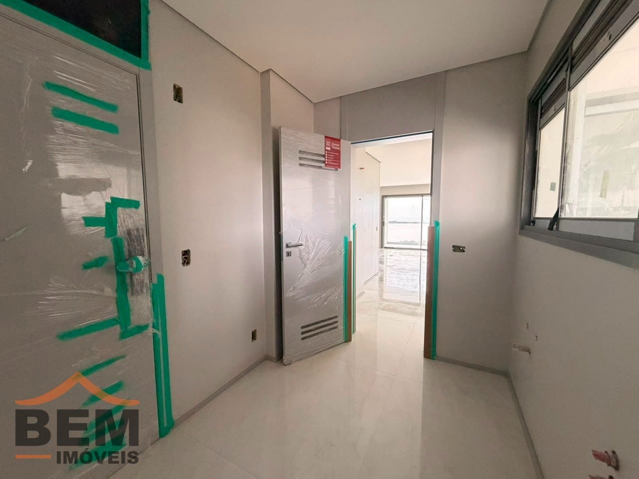 Apartamento para Venda com 3 quartos e 168m² no bairro Fazenda, em Itajaí