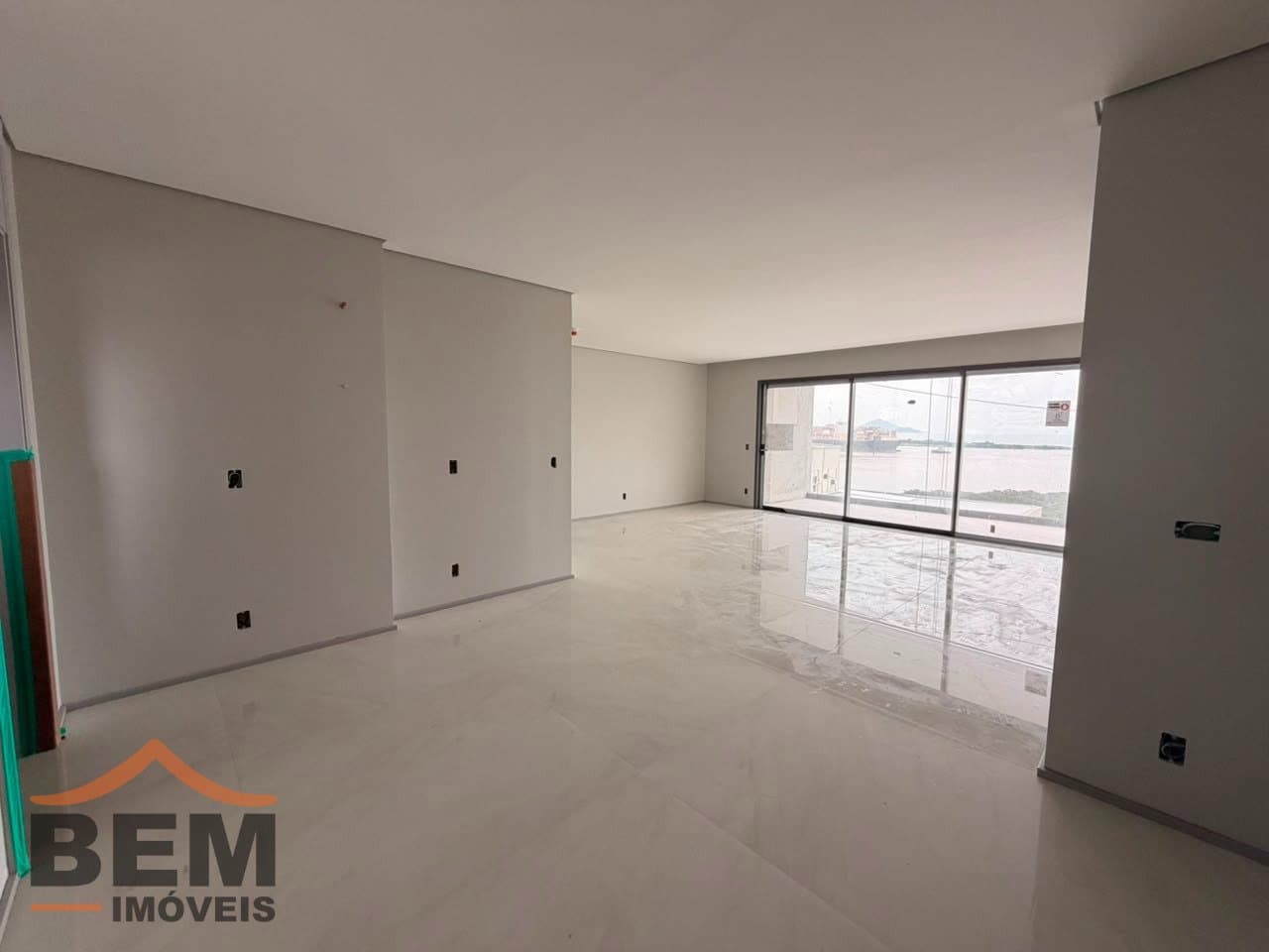 Apartamento para Venda com 3 quartos e 168m² no bairro Fazenda, em Itajaí