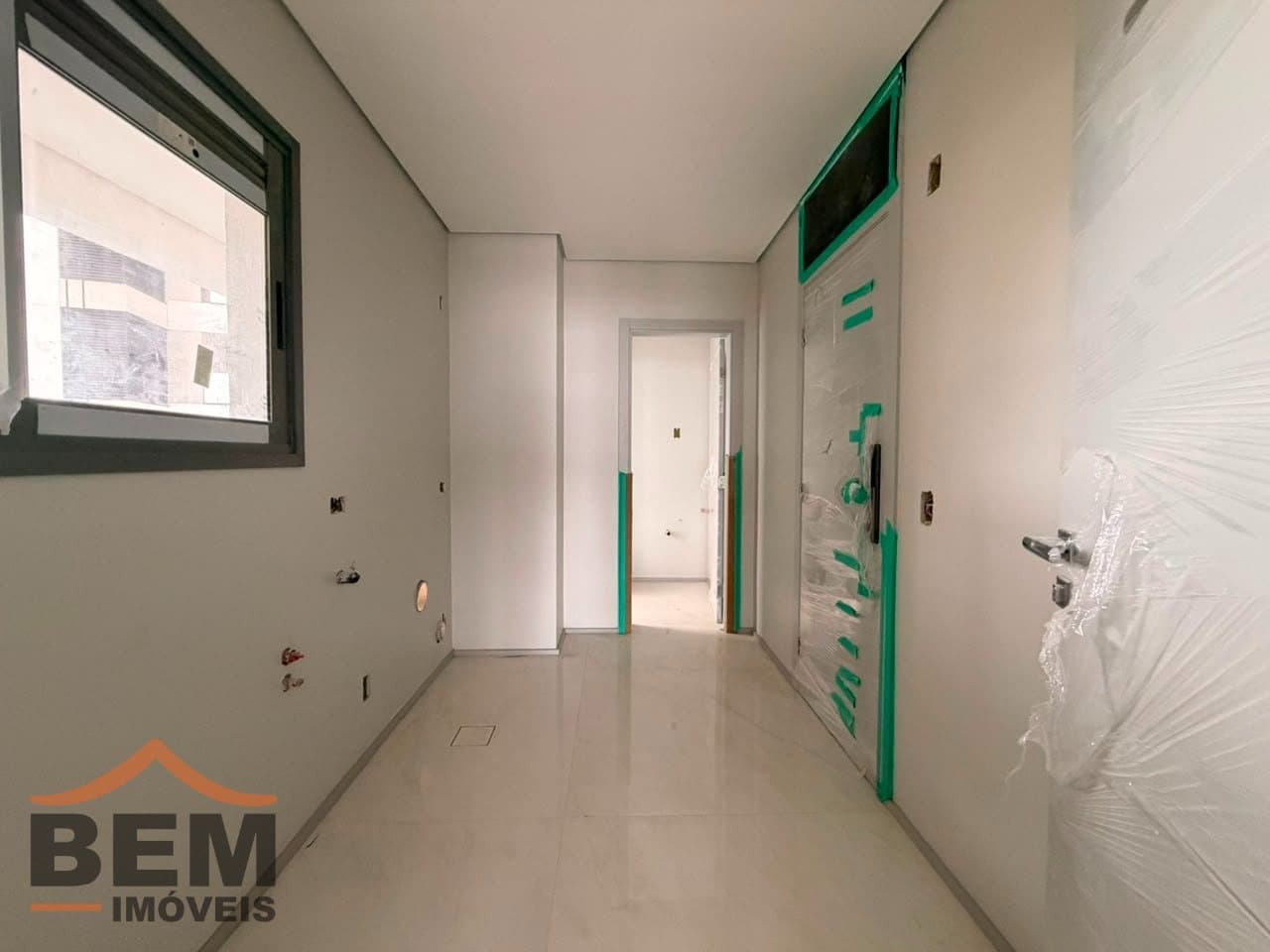 Apartamento para Venda com 3 quartos e 168m² no bairro Fazenda, em Itajaí