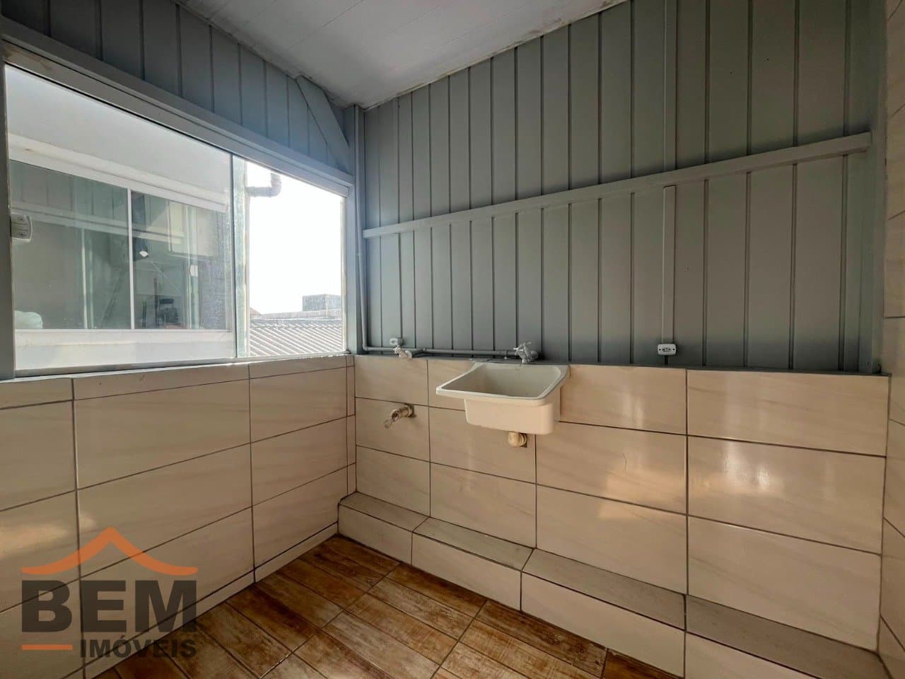 Apartamento para Locação com 2 quartos e 40m² no bairro São Vicente, em Itajaí