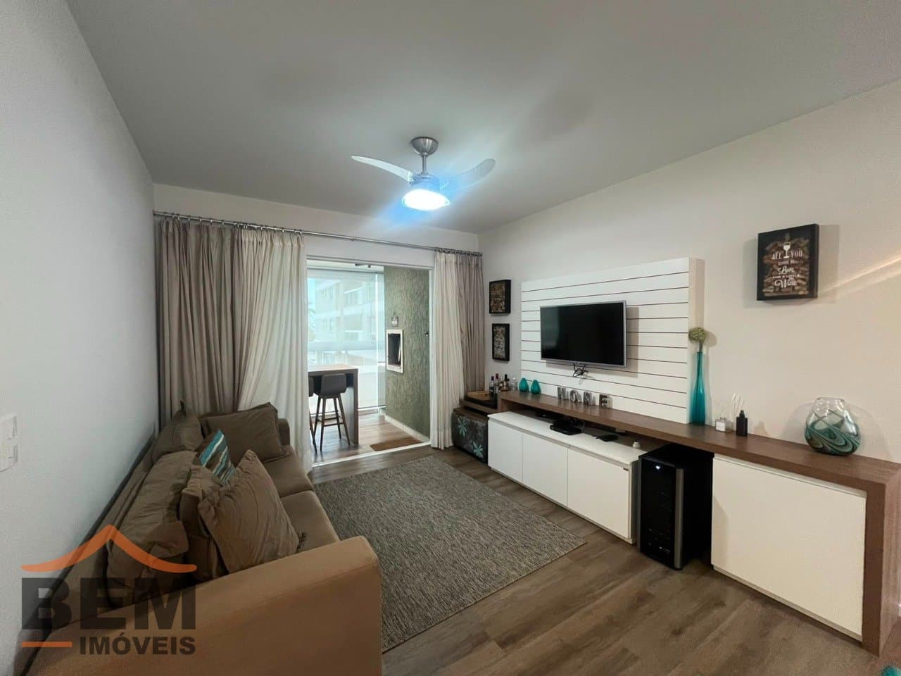 Apartamento para Locação com 3 quartos e 90m² no bairro Praia Brava de Itajaí, em Itajaí