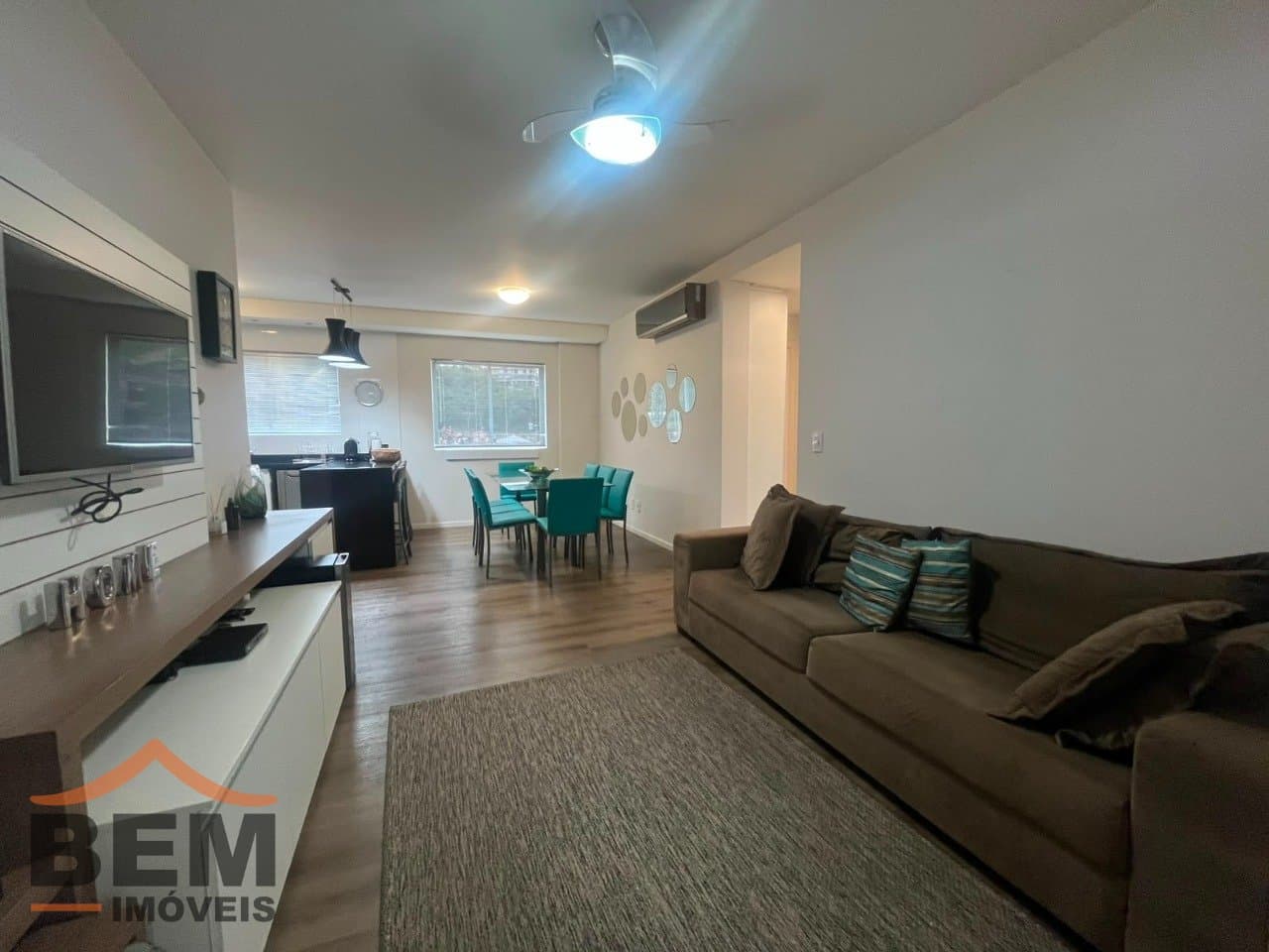 Apartamento para Locação com 3 quartos e 90m² no bairro Praia Brava de Itajaí, em Itajaí
