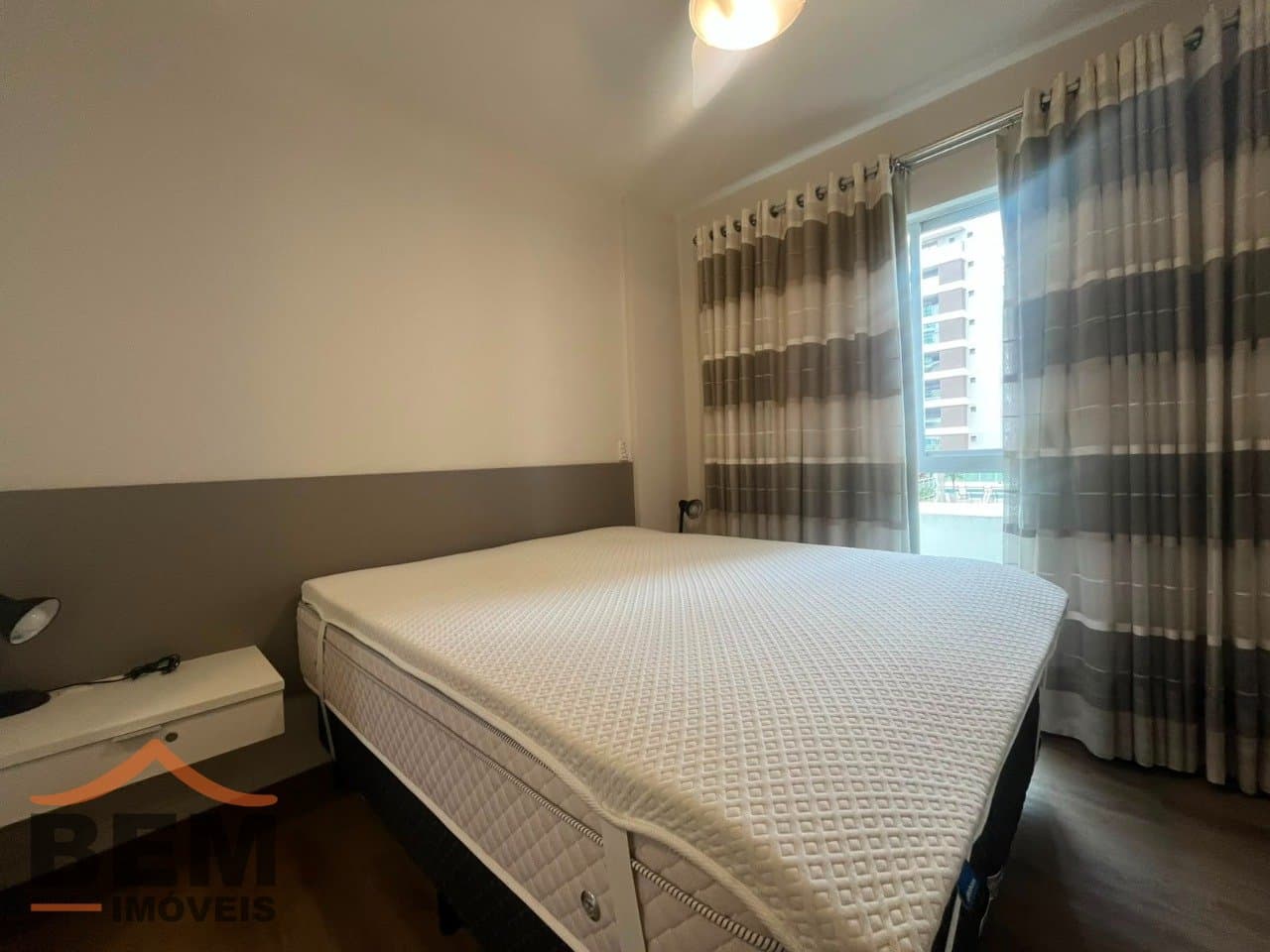 Apartamento para Locação com 3 quartos e 90m² no bairro Praia Brava de Itajaí, em Itajaí