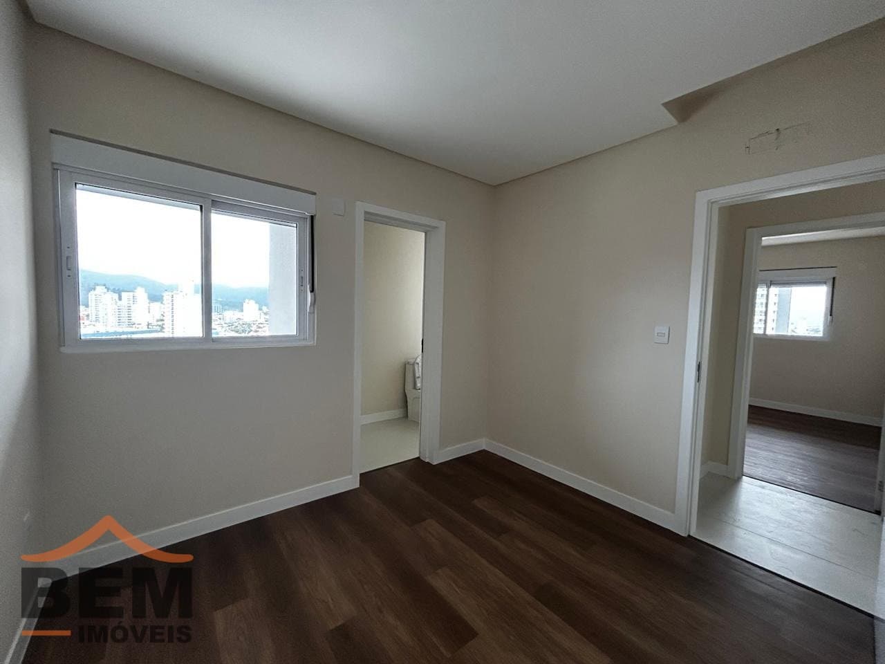 Apartamento para Venda com 2 quartos e 80m² no bairro Centro, em Itajaí
