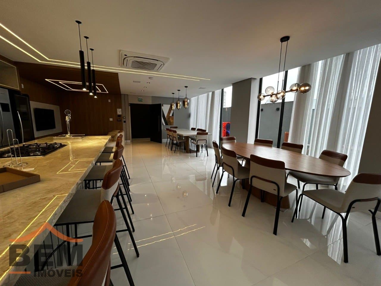Apartamento para Venda com 2 quartos e 80m² no bairro Centro, em Itajaí