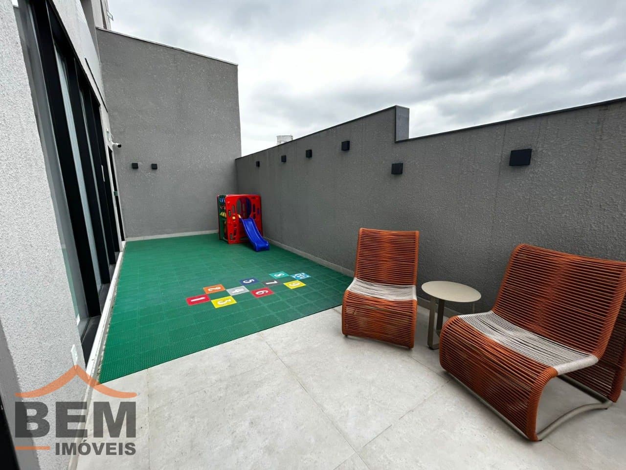 Apartamento para Venda com 2 quartos e 80m² no bairro Centro, em Itajaí