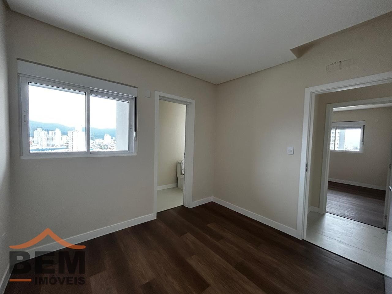 Apartamento para Venda com 2 quartos e 80m² no bairro Centro, em Itajaí