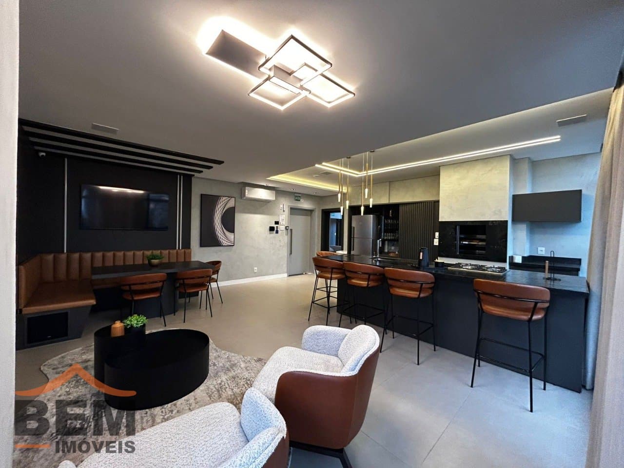 Apartamento para Venda com 2 quartos e 80m² no bairro Centro, em Itajaí