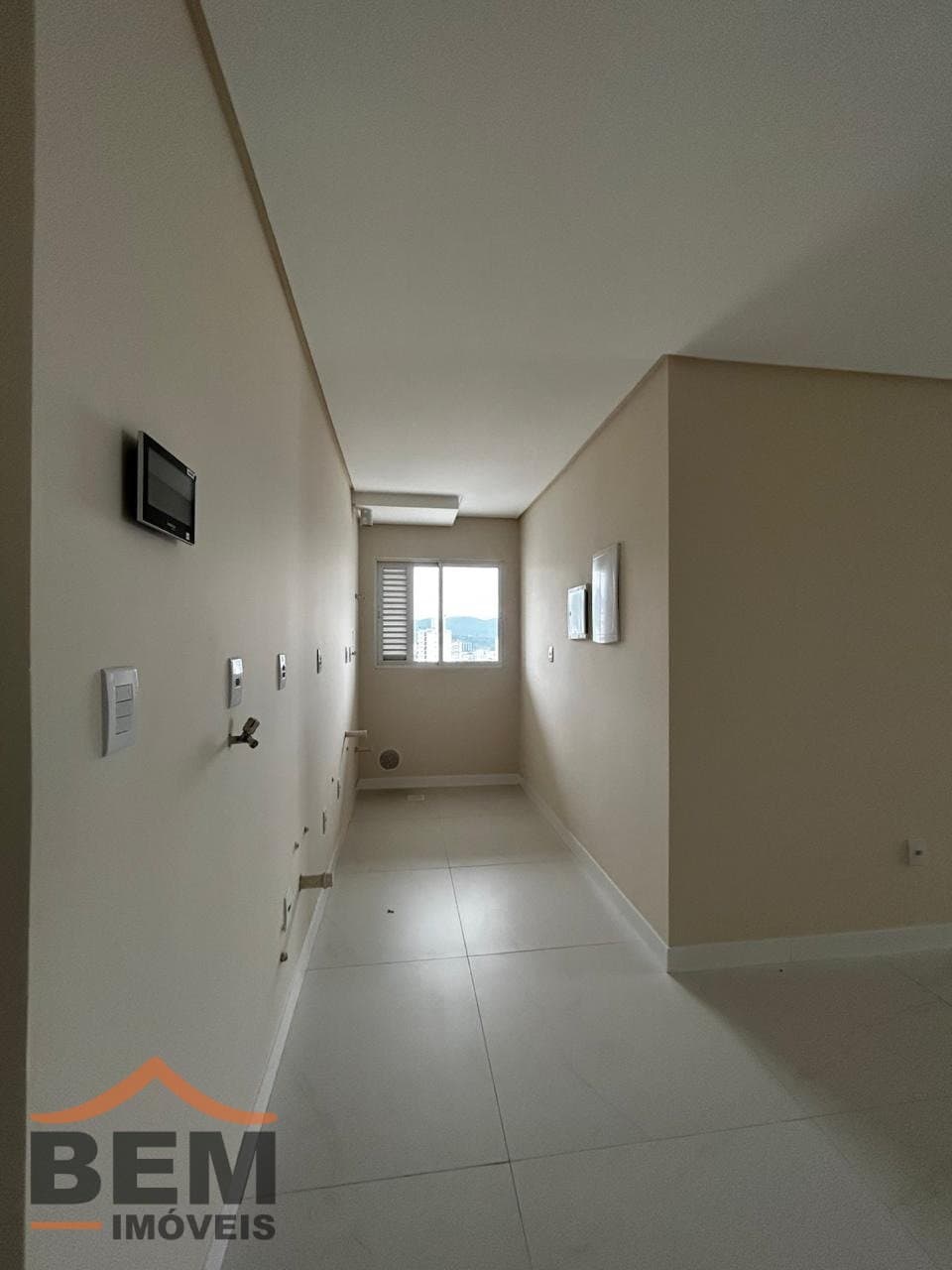 Apartamento para Venda com 2 quartos e 80m² no bairro Centro, em Itajaí