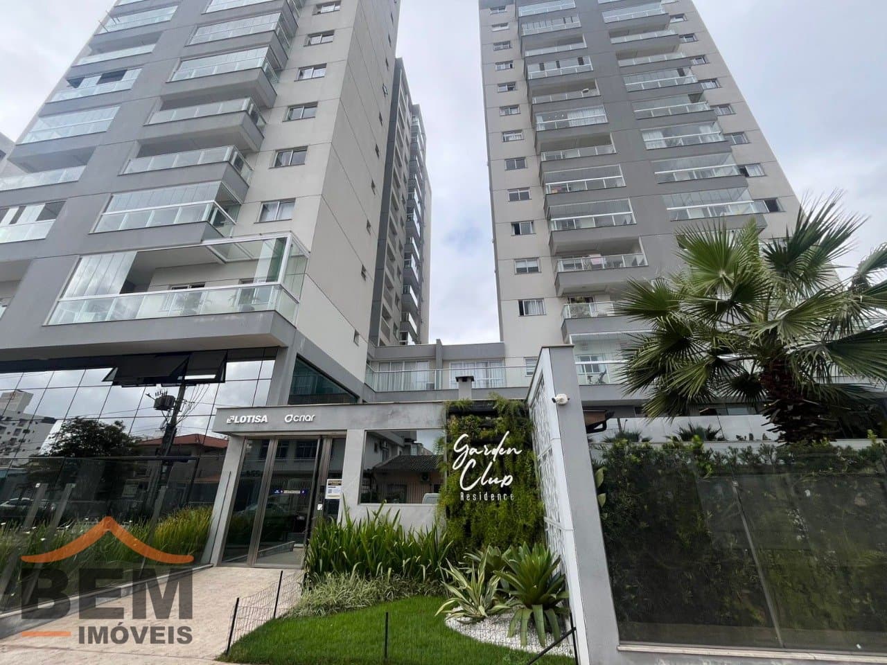 Apartamento para Locação com 2 quartos e 86m² no bairro São João, em Itajaí