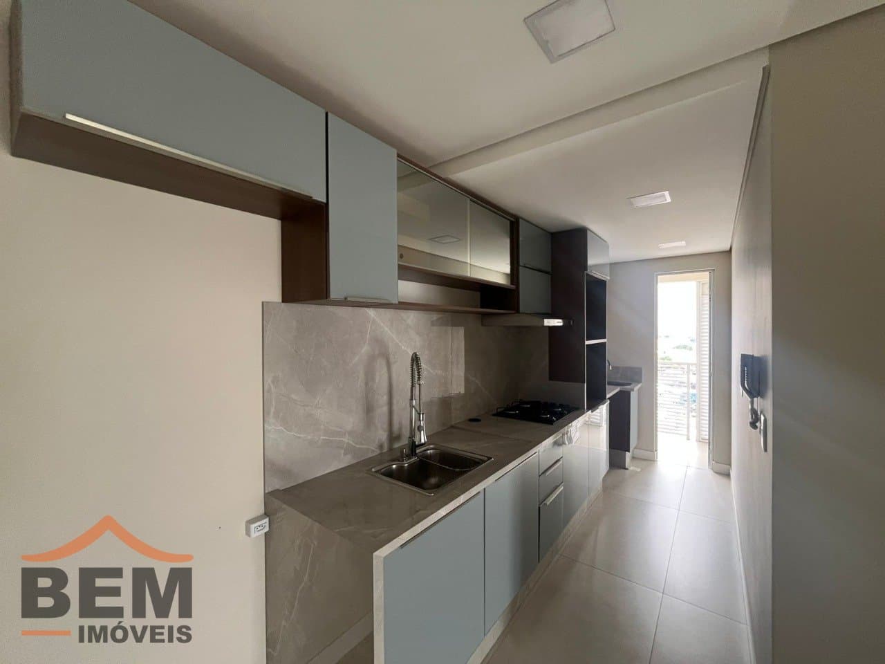 Apartamento para Locação com 2 quartos e 86m² no bairro São João, em Itajaí