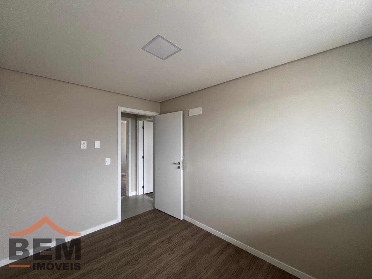 Apartamento para Locação com 2 quartos e 86m² no bairro São João, em Itajaí