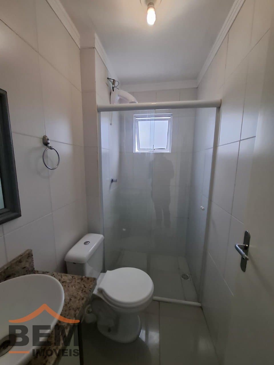 Apartamento para Locação com 2 quartos e 48m² no bairro Cordeiros, em Itajaí
