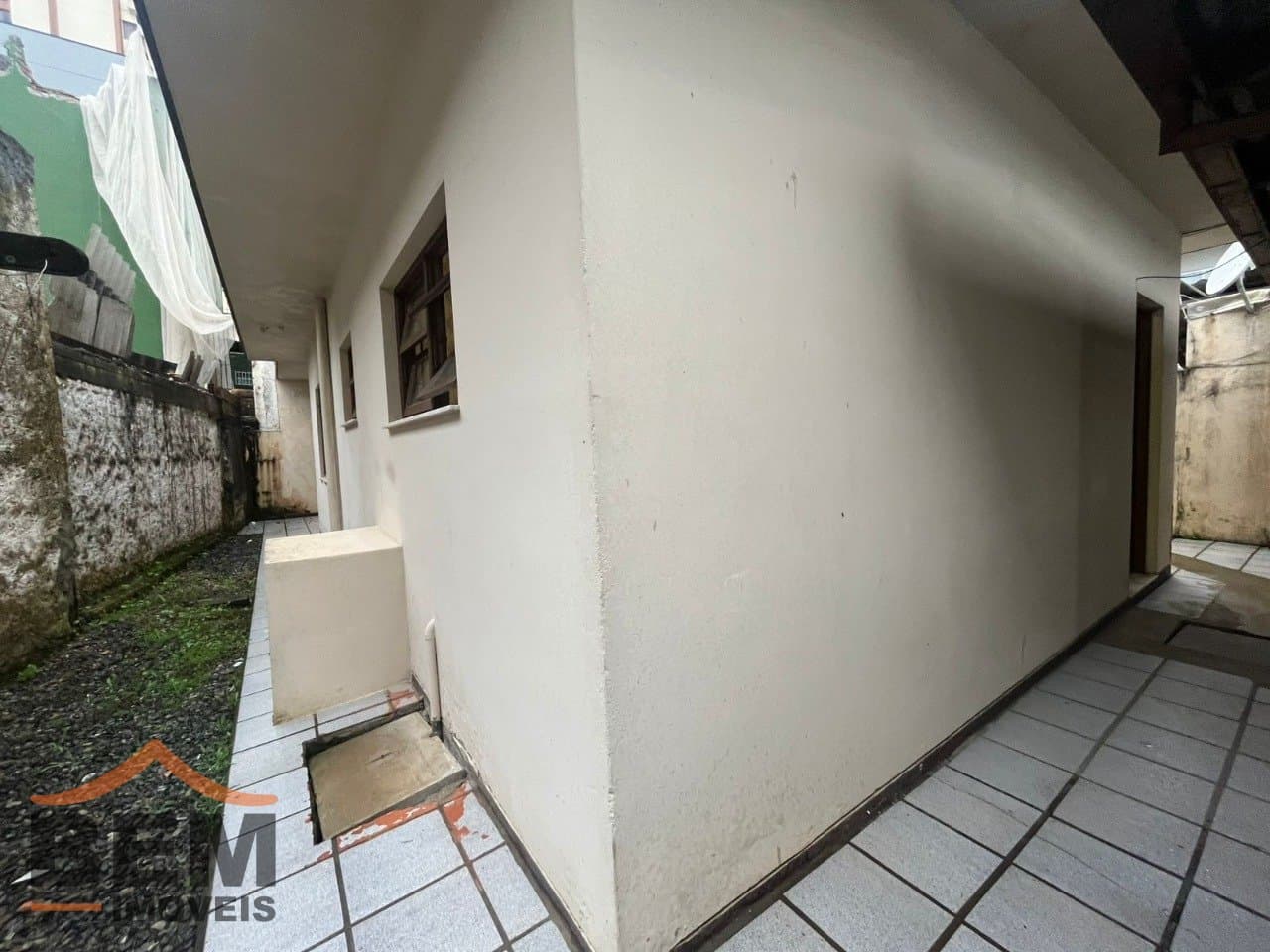 Casa para Locação com 3 quartos e 98m² no bairro Centro, em Itajaí