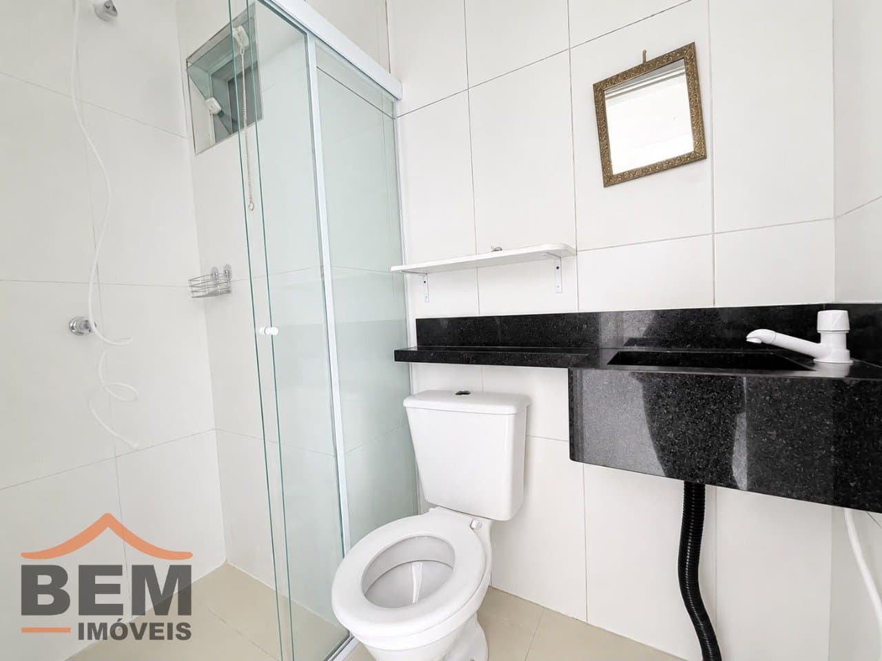 Apartamento para Locação com 2 quartos e 48m² no bairro Santa Regina, em Itajaí