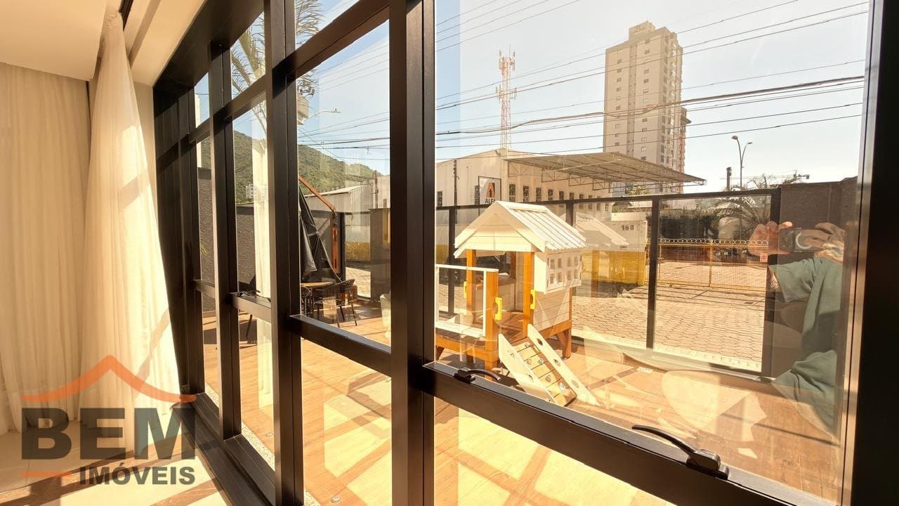 Apartamento para Venda com 2 quartos e 75m² no bairro Fazendinha, em Itajaí
